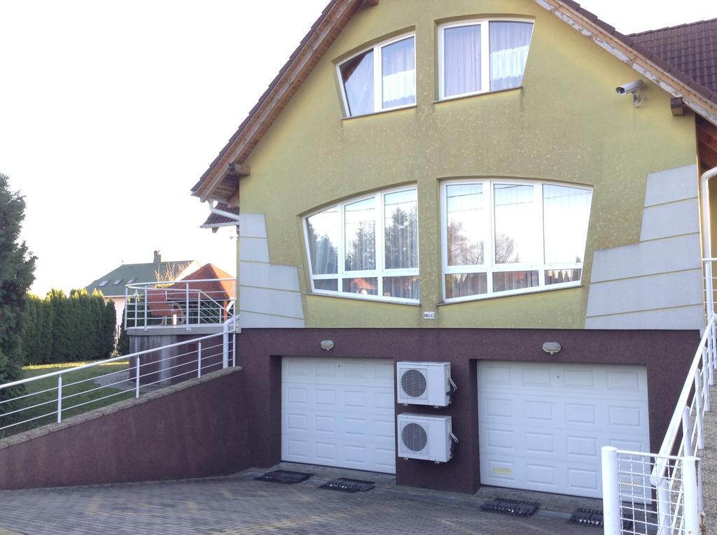 Babati Apartmanhaz Apartment Zalakaros Exterior photo